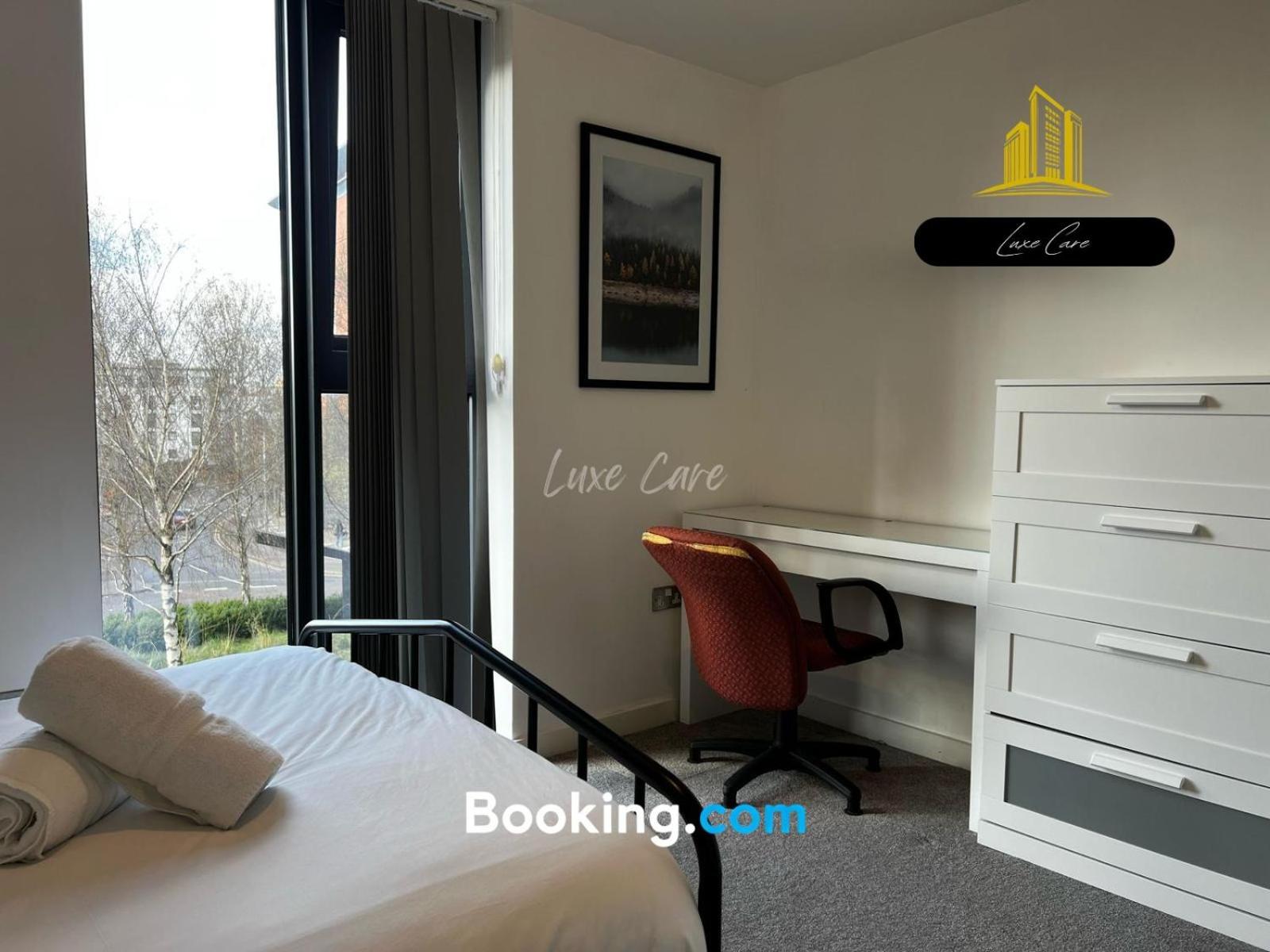 Last-Minute Specials L Book It Now L Sleeps Up To 4 L 2 Bed 2 Bath - Gym - Prime Birmingham Location L Jvt Short Lets ภายนอก รูปภาพ